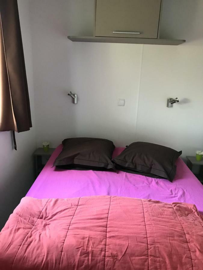 Mobil Home Climatise Camping 4* Le Grau Du Roi Les Jardins De Tivoli Kültér fotó